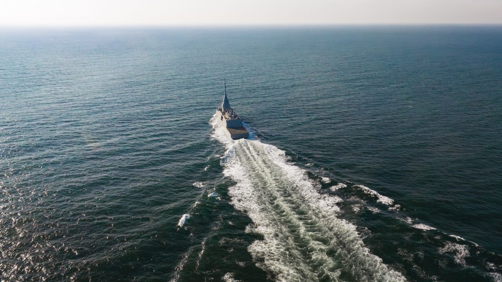 Φρεγάτα FDI ΚΙΜΩΝ του Πολεμικού Ναυτικού σε δοκιμαστικό πλου